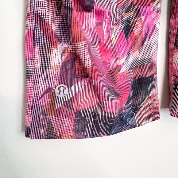 Lululemon On Pace Short *10"
Sun Dazed Multi Pink - Picture 3 of 7